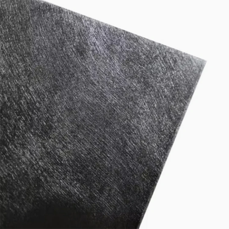 Tapis conducteur en fibre de carbone pour véhicules électriques